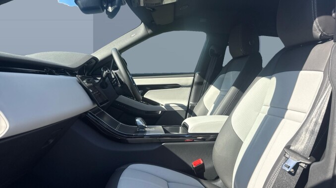Land Rover Range Rover Evoque 2.0 D200 Hoxton Edition 5dr Auto Diesel Hatchback - Image 3